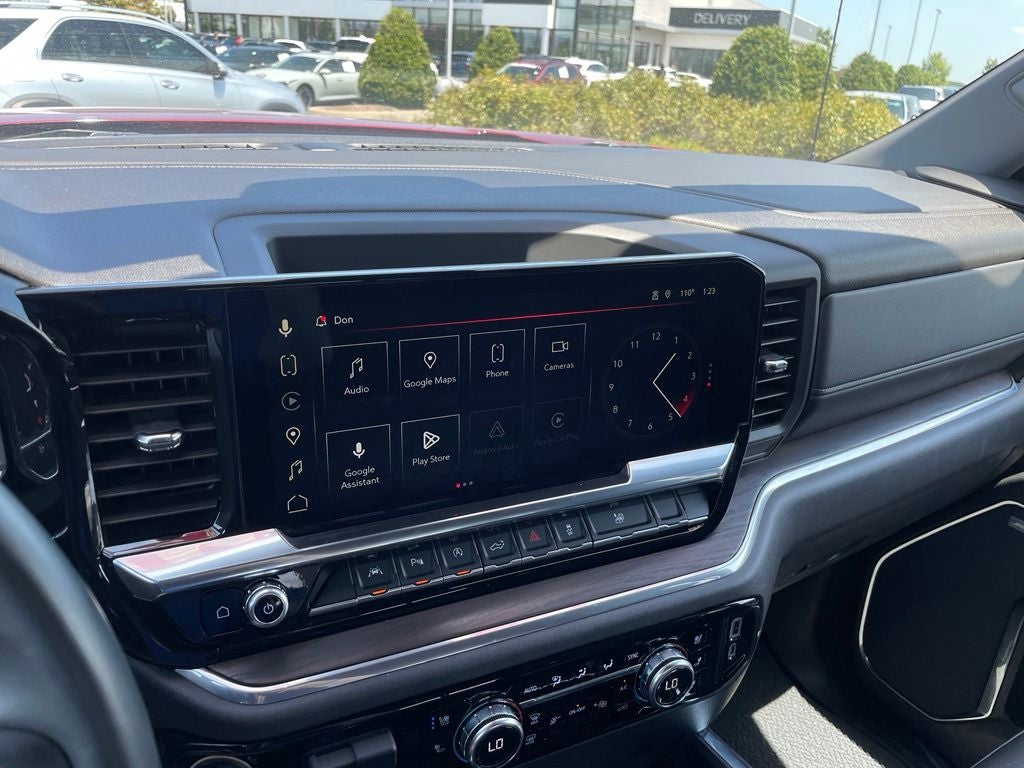 2024 GMC Sierra 1500 SLT