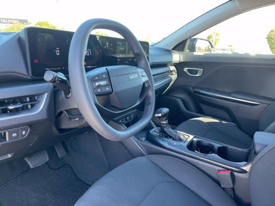 2027 Kia K4 LX