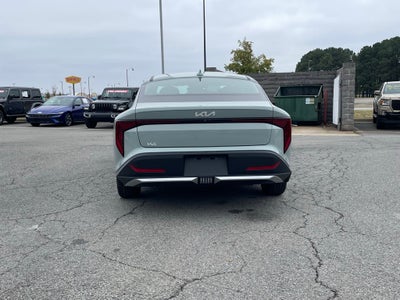 2025 Kia K4 LXS