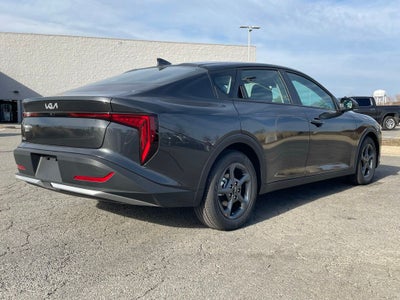 2026 Kia K4 LXS