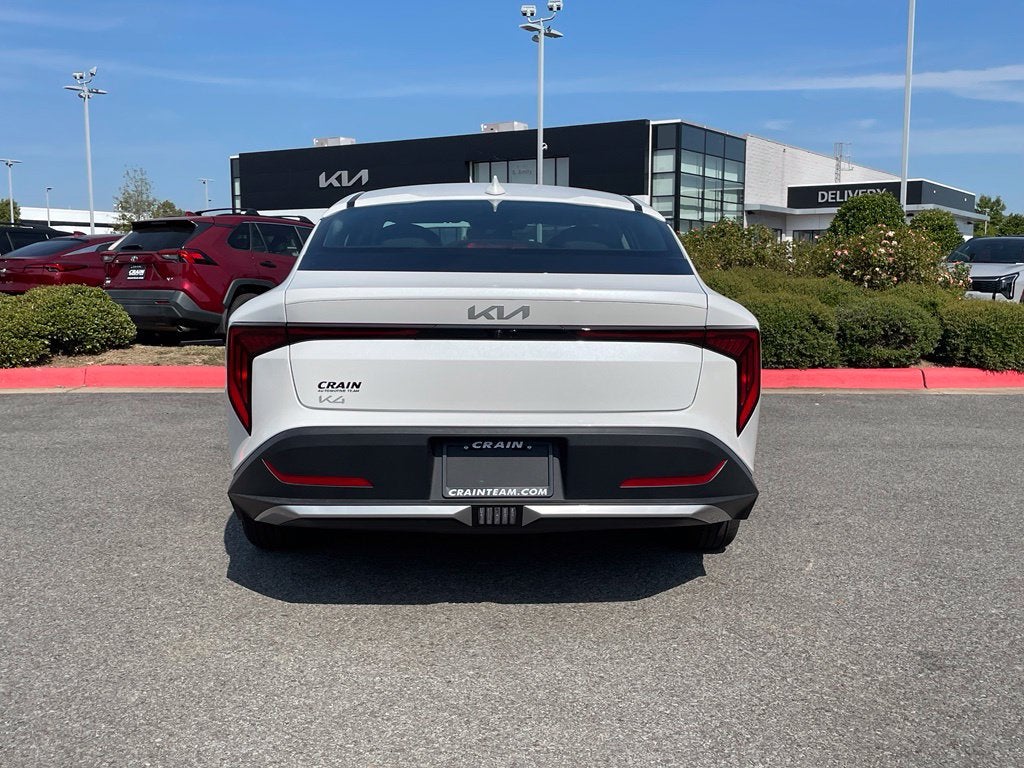 2026 Kia K4 LXS