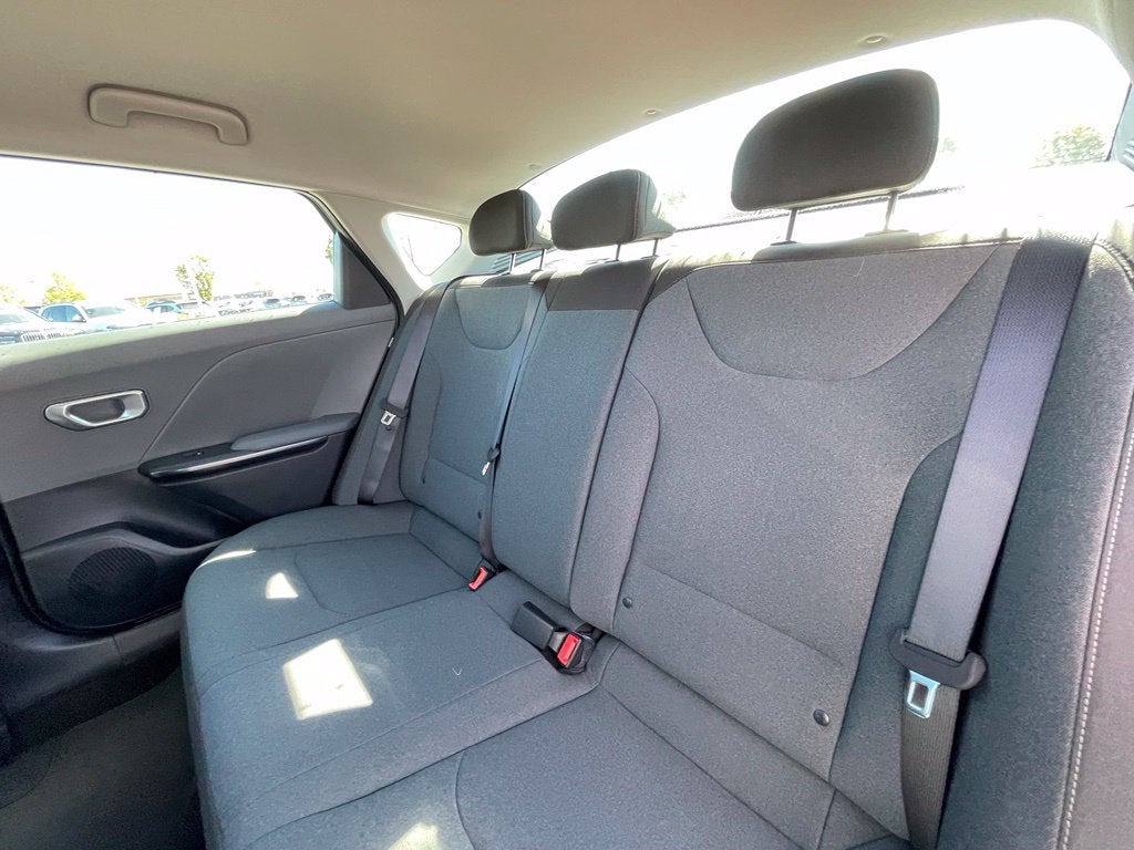 2027 Kia K4 LXS
