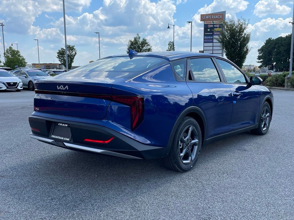 2026 Kia K4 LXS