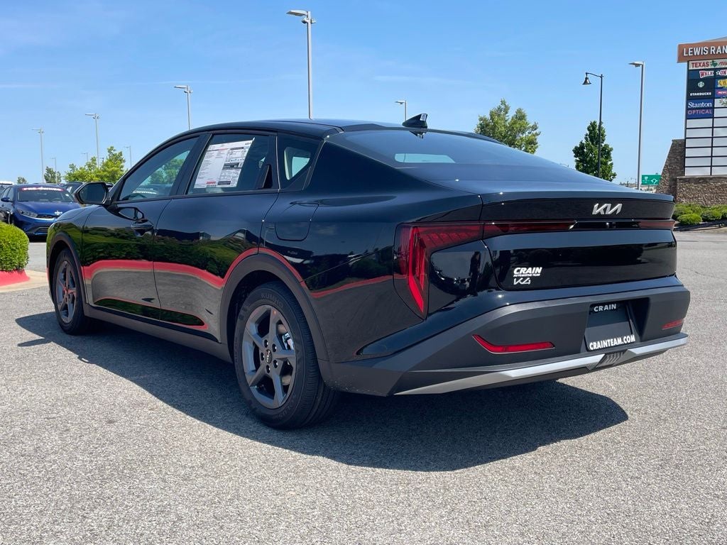 2026 Kia K4 LXS