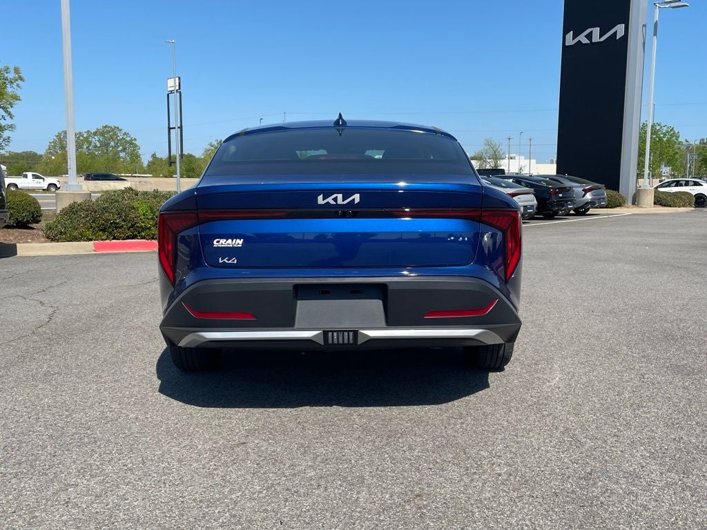 2026 Kia K4 LXS