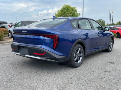 2026 Kia K4 LXS
