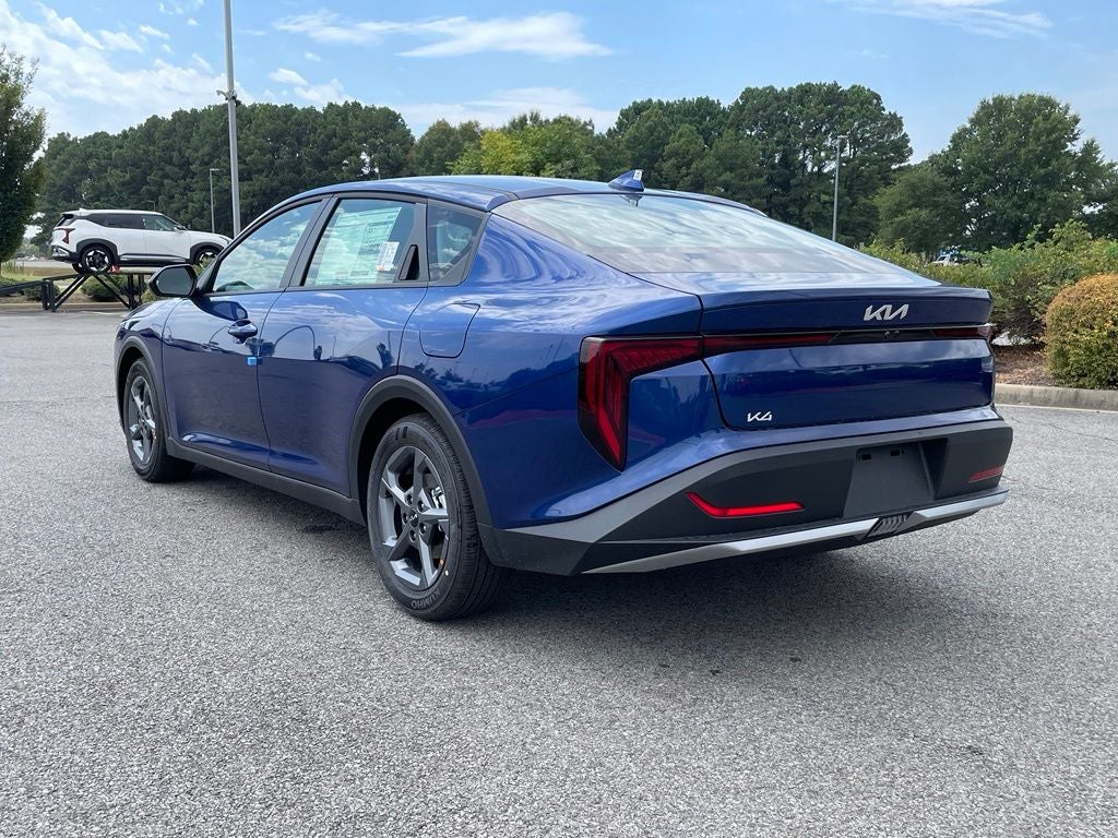 2026 Kia K4 LXS