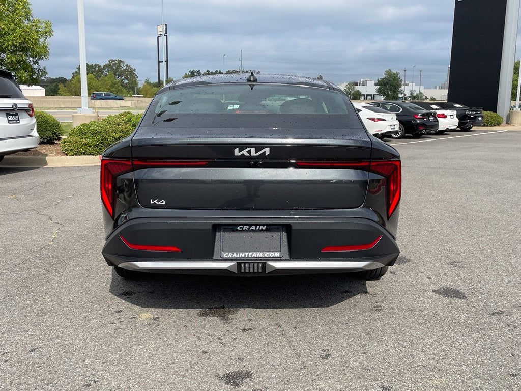 2026 Kia K4 LXS