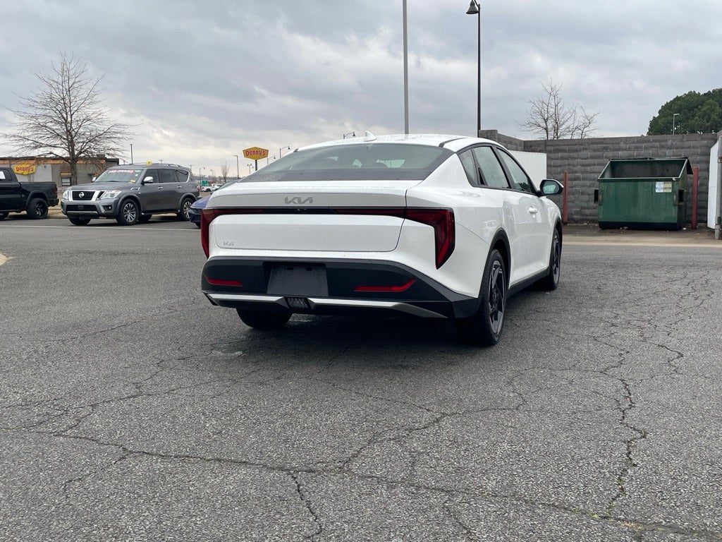 2026 Kia K4 EX