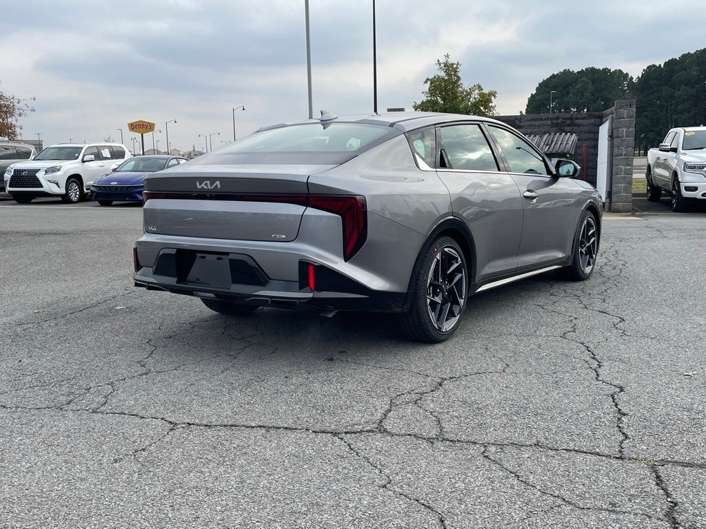 2025 Kia K4 GT-Line
