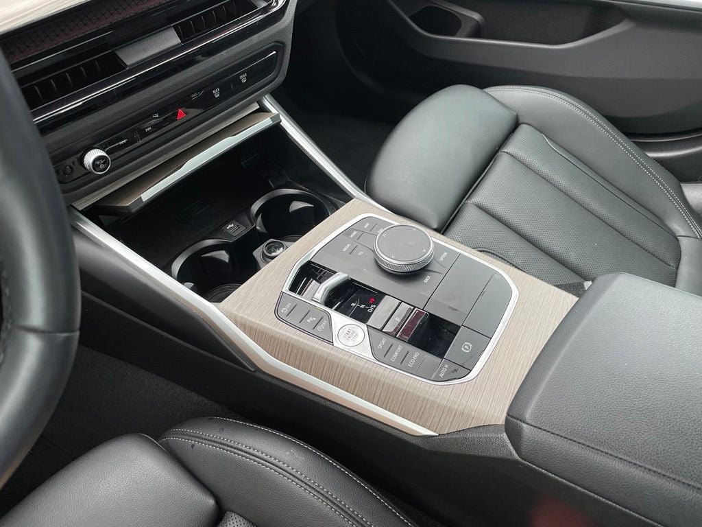 2025 BMW 3 Series 330i xDrive