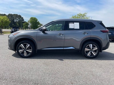 2023 Nissan Rogue SL