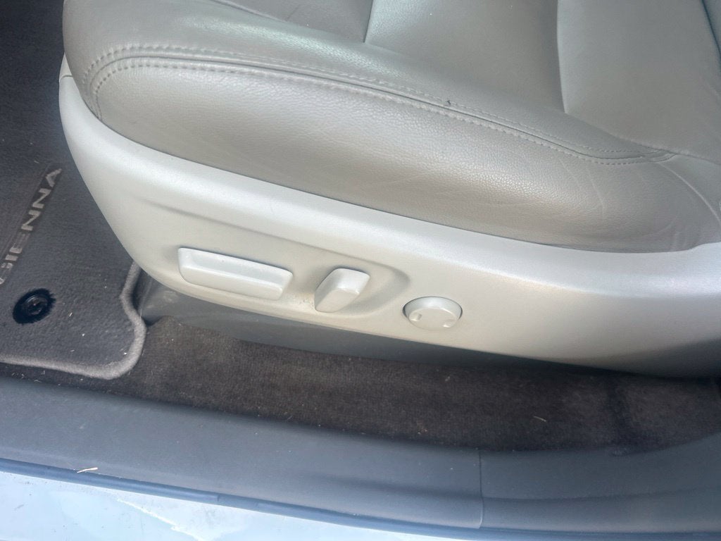 2019 Toyota Sienna XLE Premium 8 Passenger