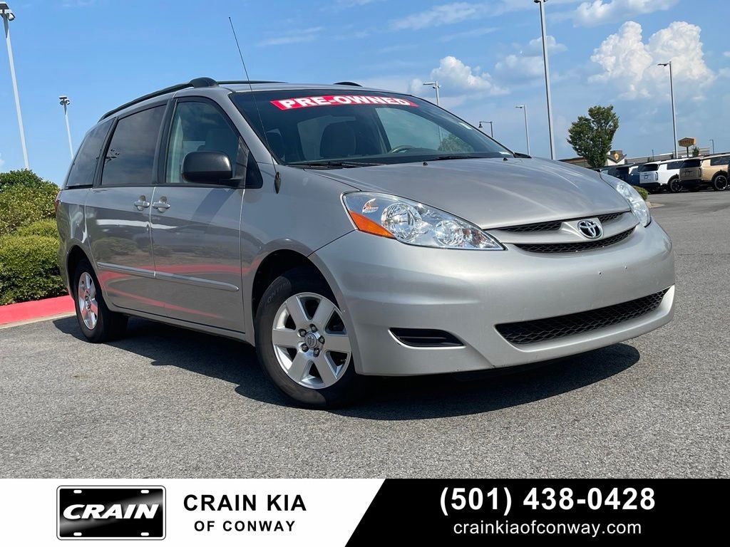 2009 Toyota Sienna LE
