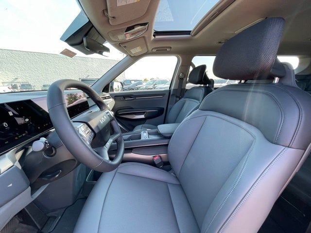 2026 Kia EV9 Light Long Range