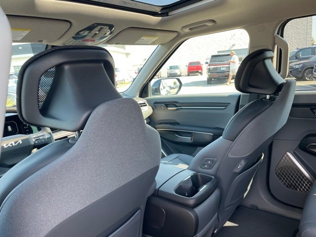 2026 Kia EV9 Light Long Range