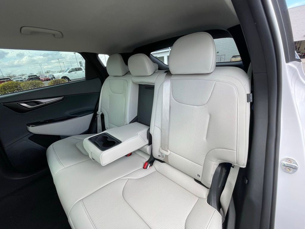 2025 Kia EV6 Wind