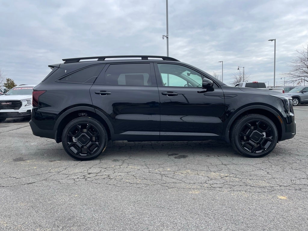 2025 Kia Sorento X-Line EX
