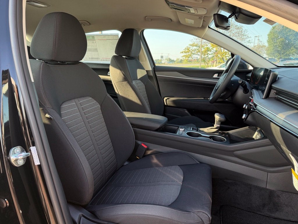 2026 Kia K5 LXS