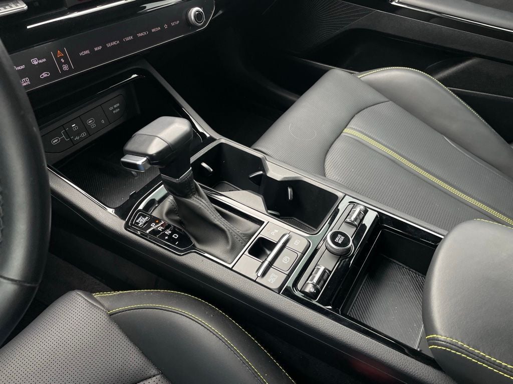 2025 Kia K5 GT