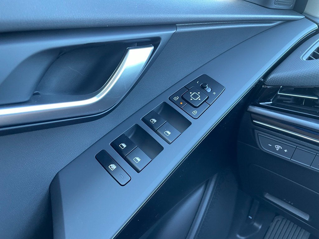 2027 Kia Niro LX