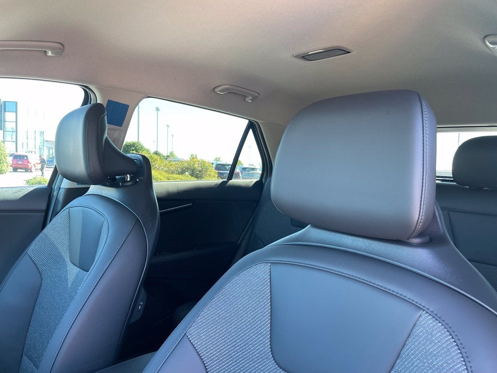 2027 Kia Niro LX