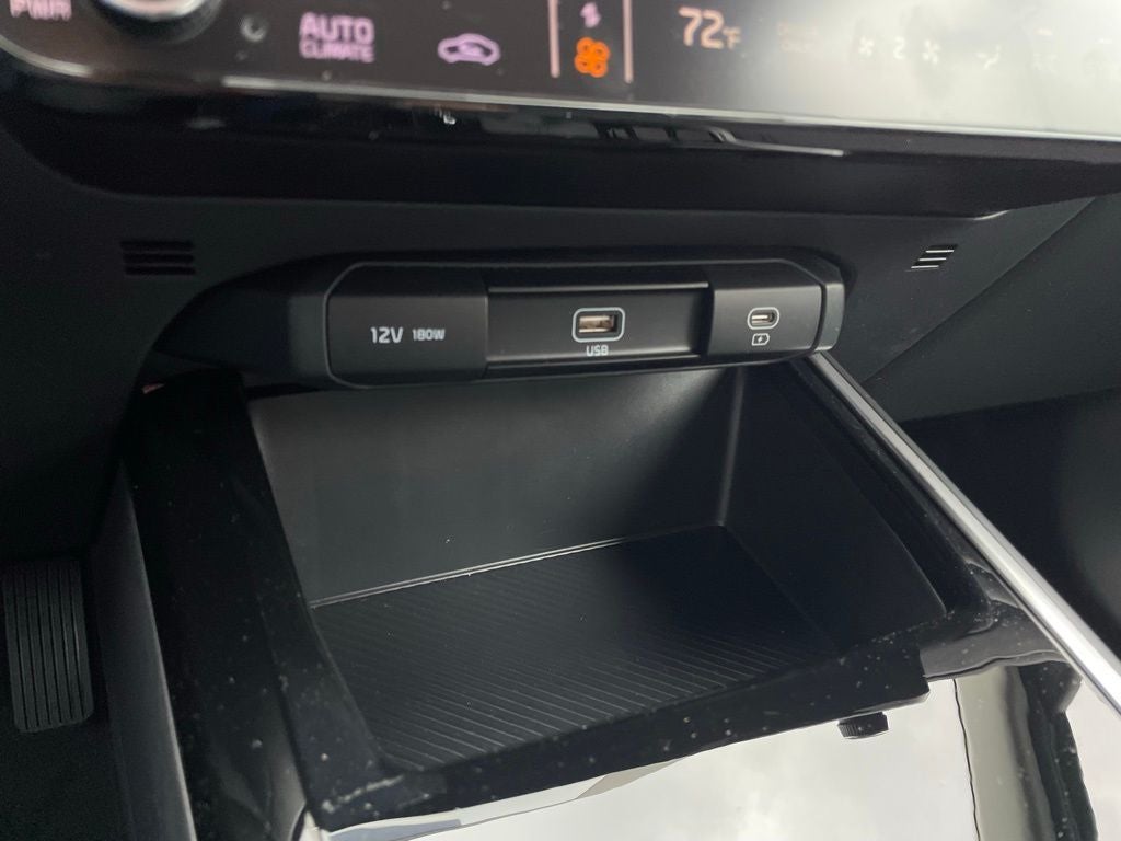 2026 Kia Niro LX