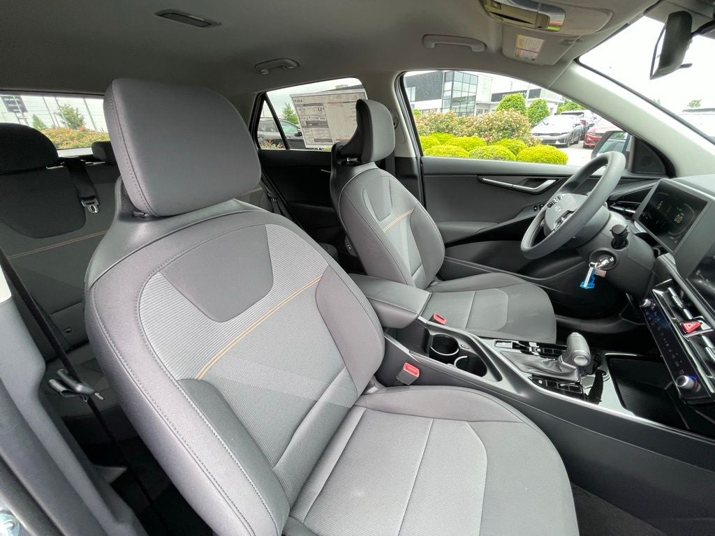 2026 Kia Niro LX