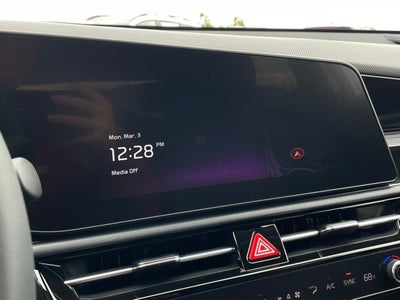 2025 Kia Niro EX Touring