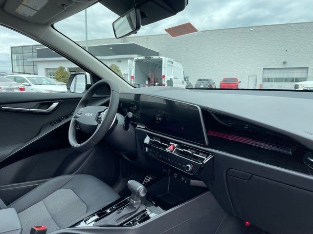 2025 Kia Niro EX Touring