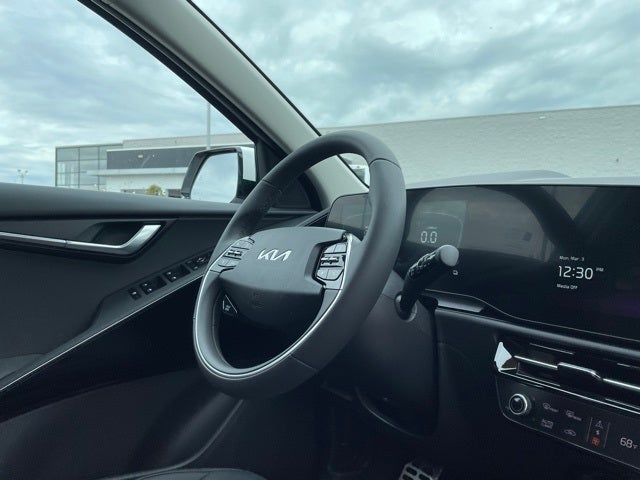 2025 Kia Niro EX Touring