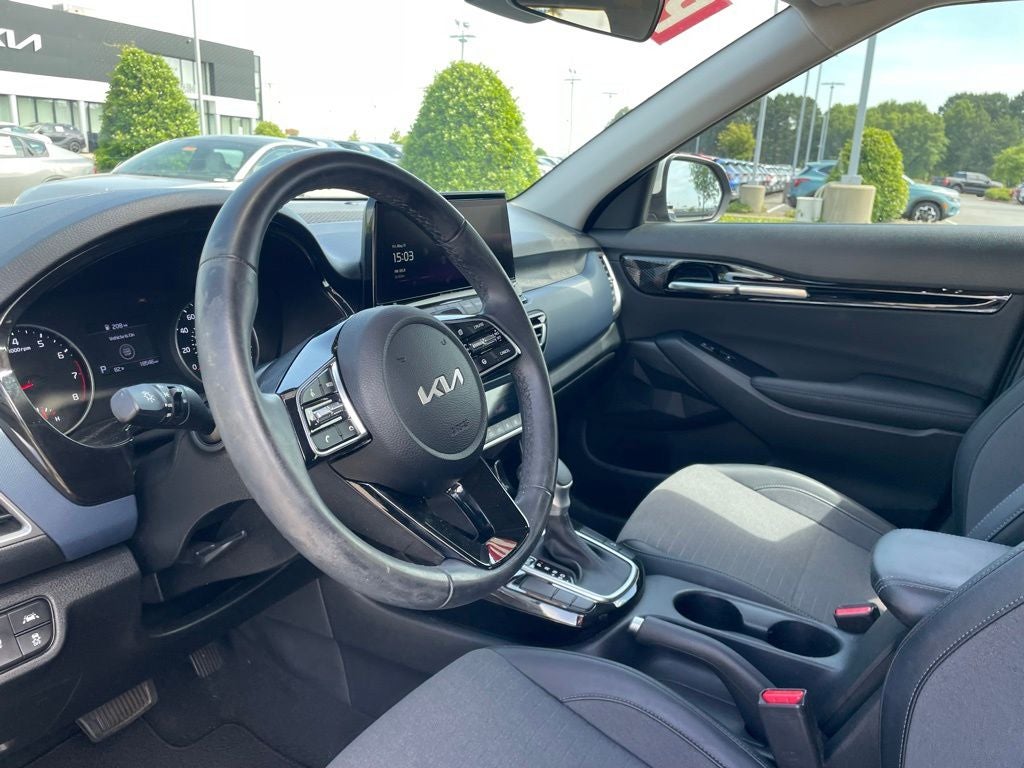 2023 Kia Seltos S