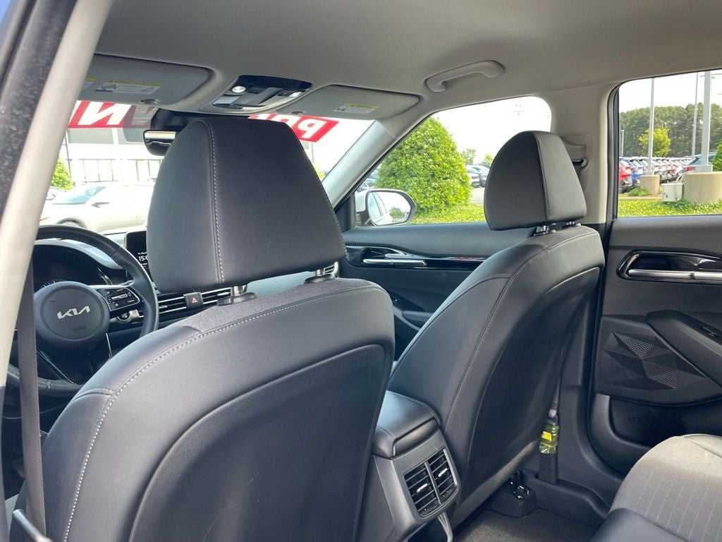 2023 Kia Seltos S