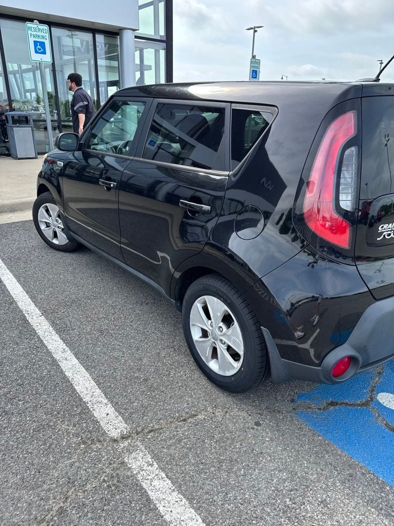 2016 Kia Soul Base