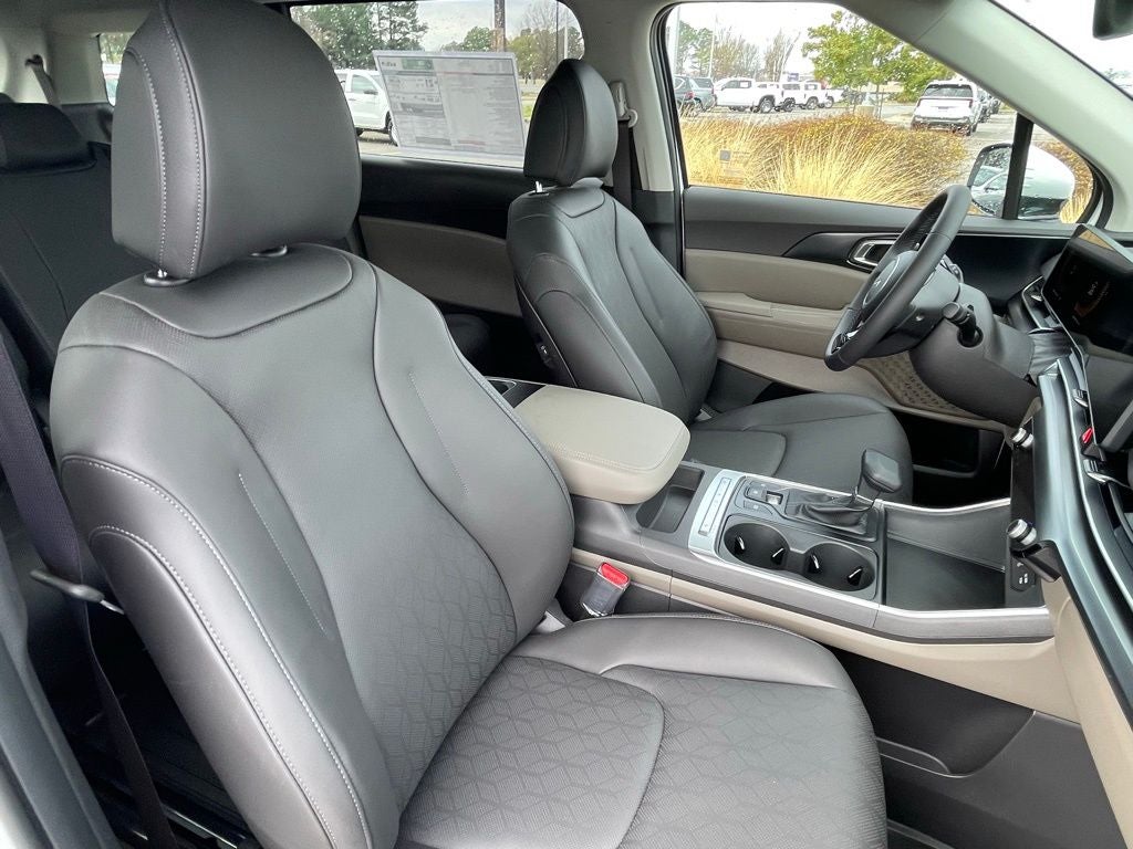 2026 Kia Carnival LXS