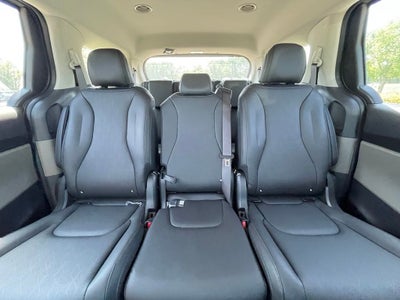 2027 Kia Carnival Hybrid LXS