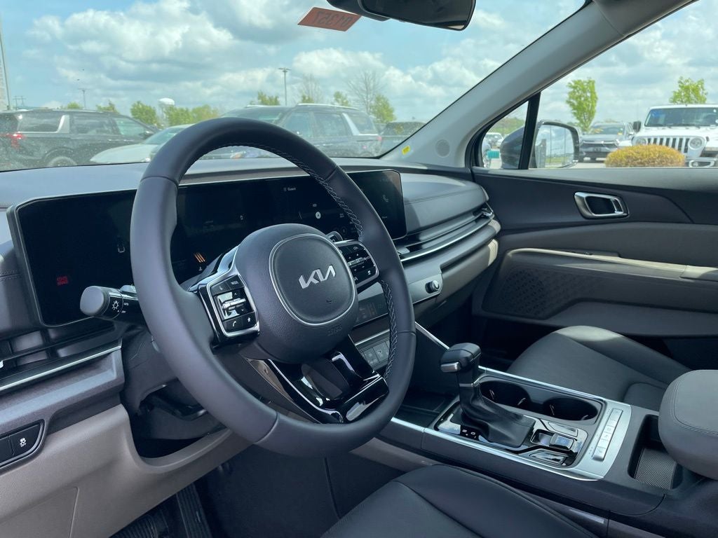 2026 Kia Carnival EX