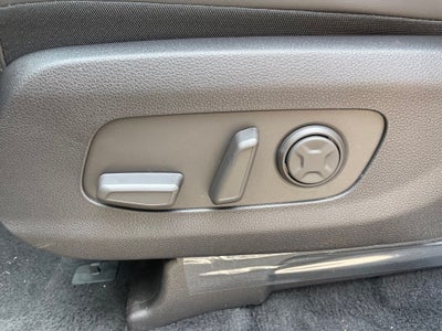 2027 Kia Carnival Hybrid EX