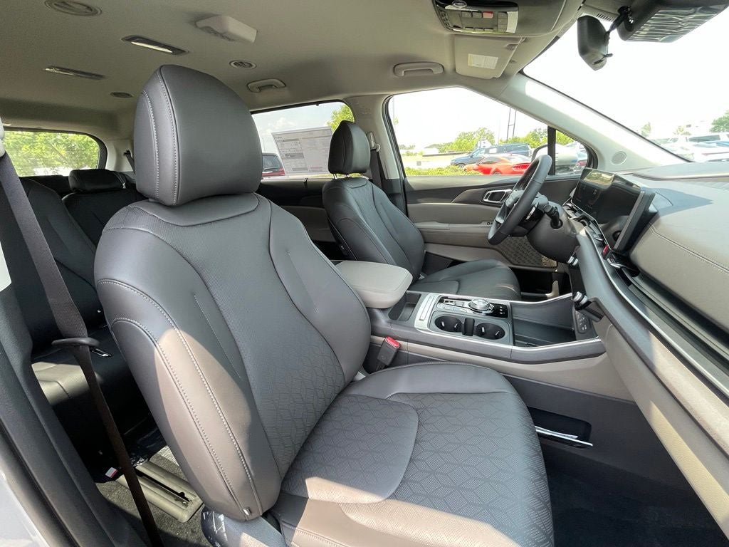 2027 Kia Carnival Hybrid EX