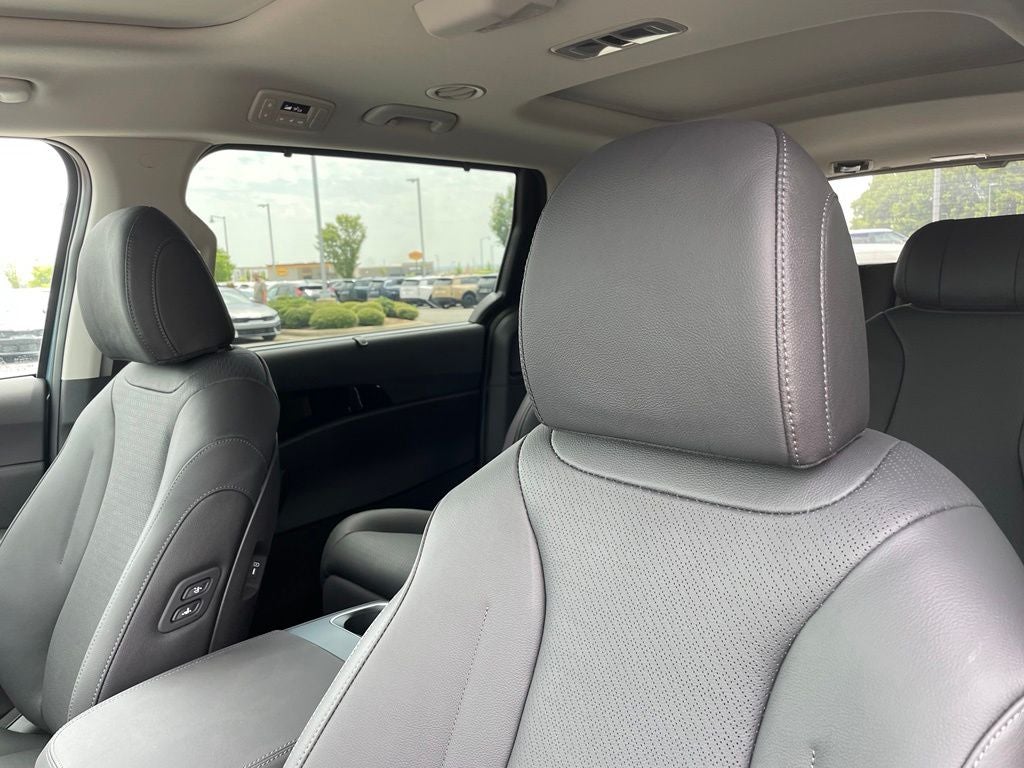 2027 Kia Carnival SX Prestige