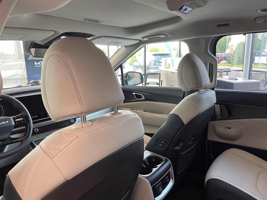 2027 Kia Carnival SX