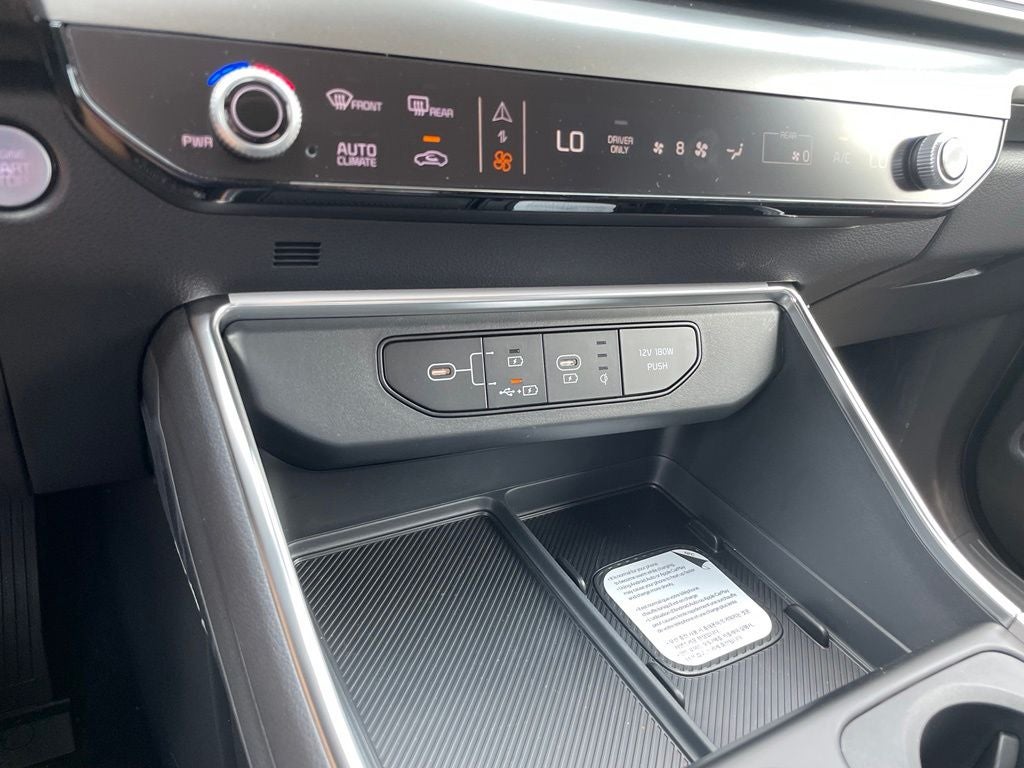 2027 Kia Carnival Hybrid SX Prestige