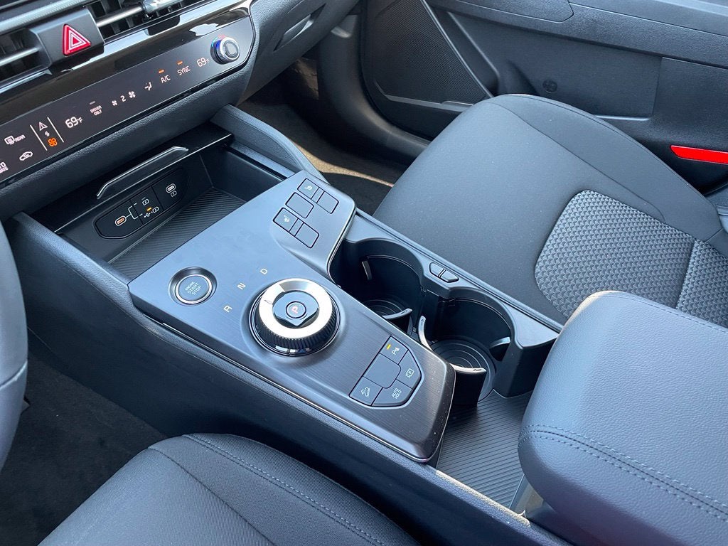2027 Kia Sportage Hybrid S