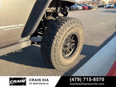 2014 Jeep Wrangler Unlimited Rubicon - LIFTED! / 4WD / CLEAN CARFAX