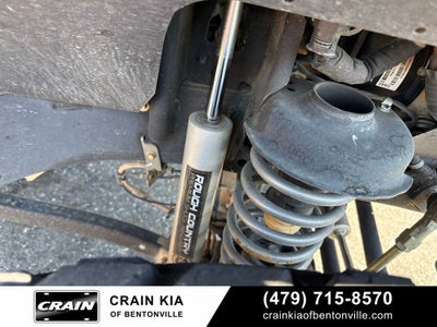 2018 Jeep Wrangler Sport - 4WD / CLEAN CARFAX