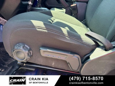 2018 Jeep Wrangler Sport - 4WD / CLEAN CARFAX