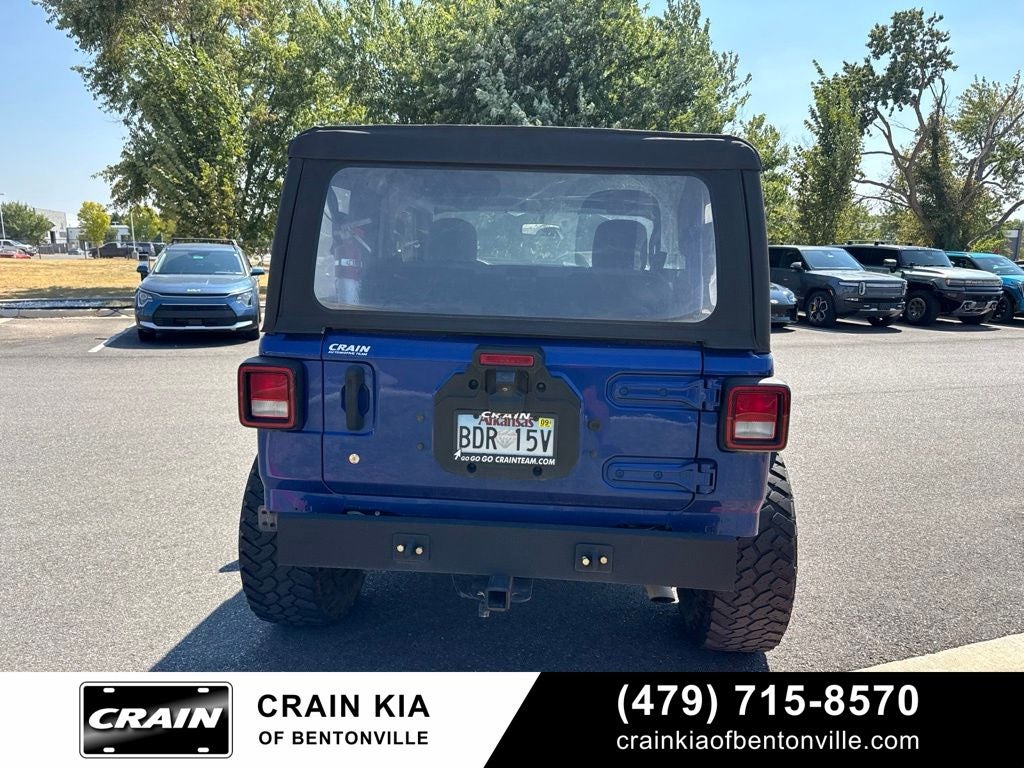 2018 Jeep Wrangler Sport - 4WD / CLEAN CARFAX