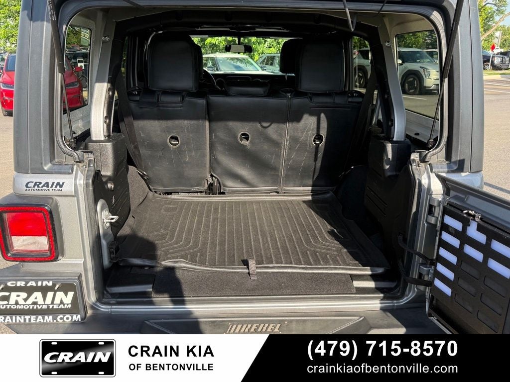 2018 Jeep Wrangler Unlimited Sport - 4WD / CLEAN CARFAX / LIFTED!