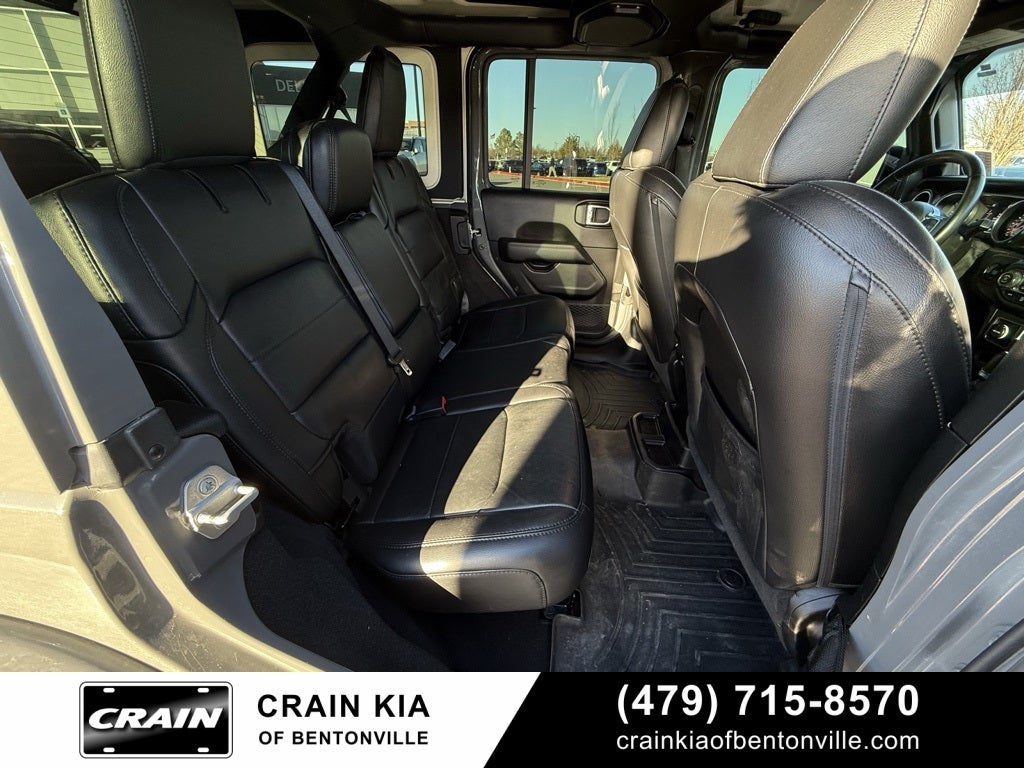 2019 Jeep Wrangler Unlimited Sahara Altitude - 4WD