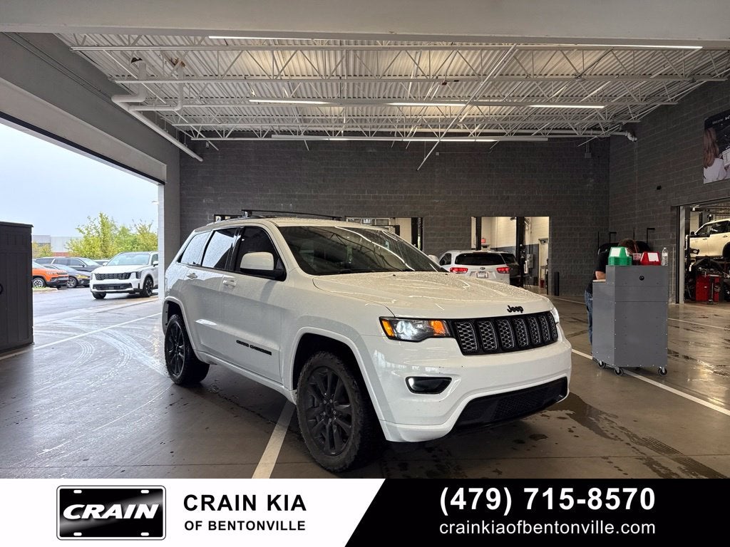 2020 Jeep Grand Cherokee Altitude